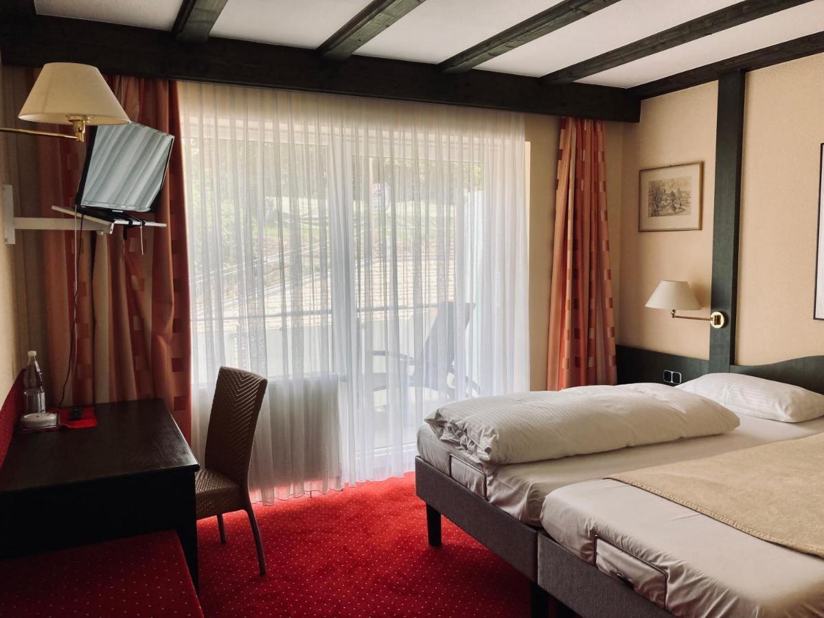 Berg-gasthof Hötzelein Hotel 3*